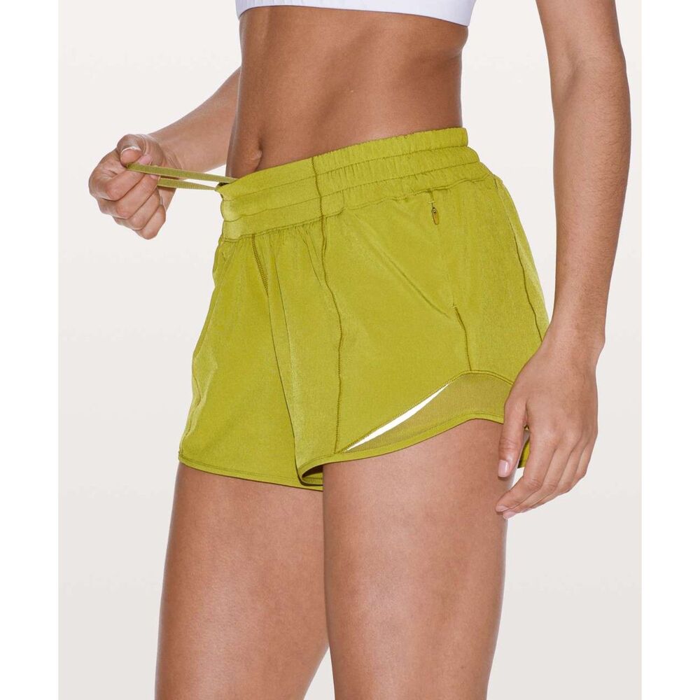 Lululemon Golden Lime Hotty Hot Short II Womens 8 Tall